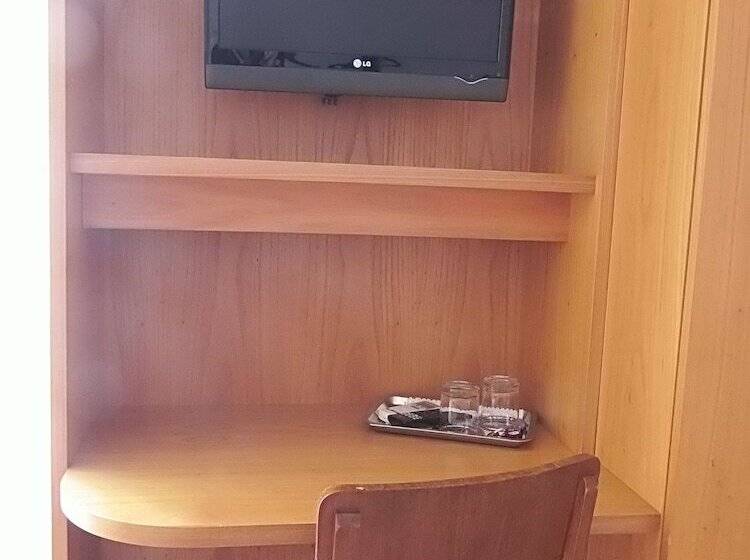 带2个卧室的高级公寓, Casa Vacanza Casa Del Padre Nascimbeni