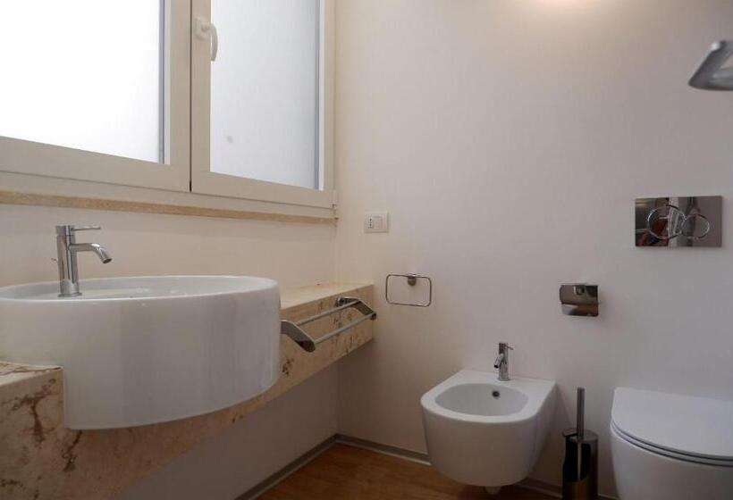 דירת חדר דלוקס, Magdahause