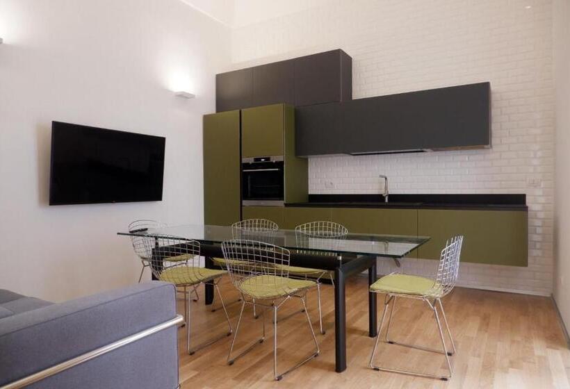 דירת חדר דלוקס, Magdahause