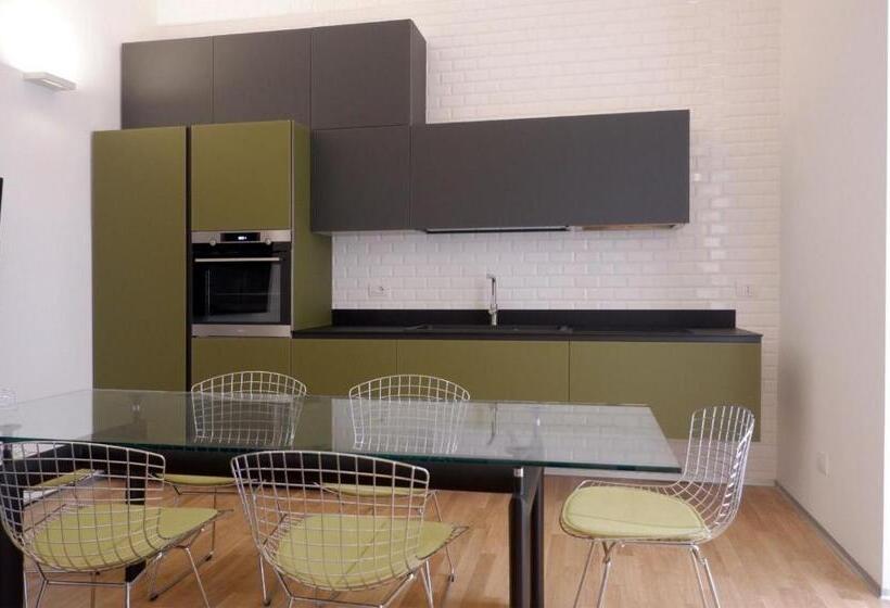 חדר דחוקס עם מיטת קינג, Magdahause