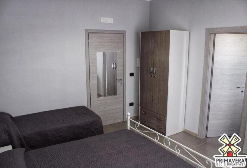 Номер Стандарт Трехместный, Bed & Breakfast La Primavera