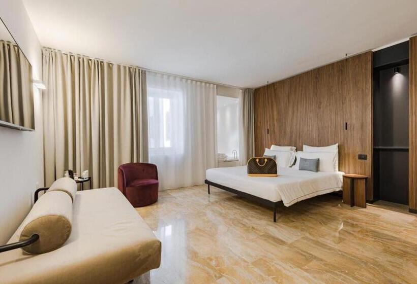 Люкс, Casa Scaligeri