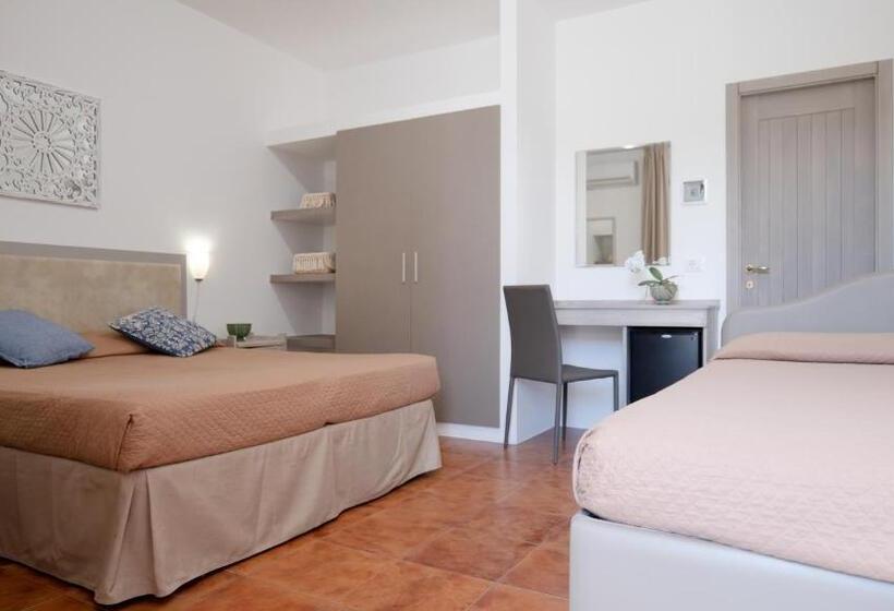 Четырехместный Номер Стандарт, Club Poseidone Beach Resort