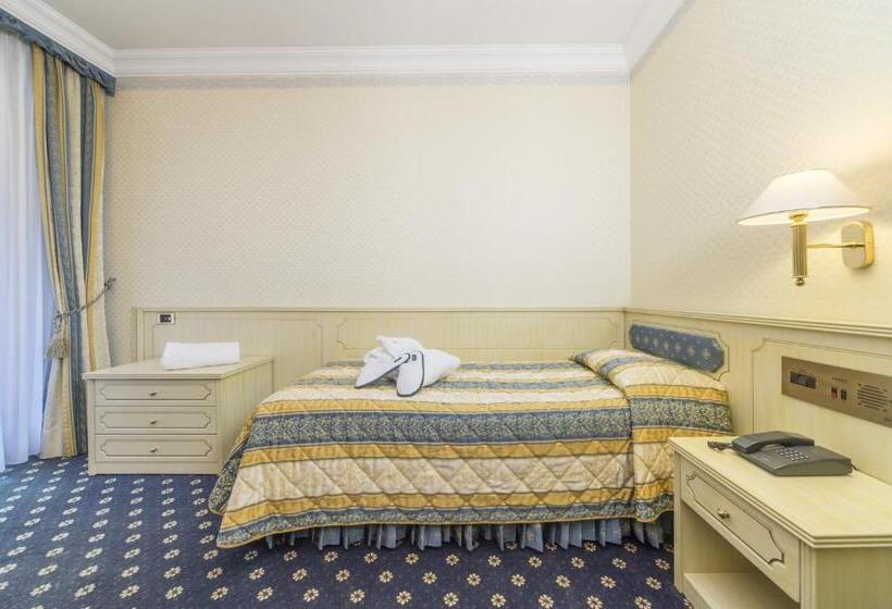 غرفة كومفورت فردية, Comano Cattoni Holiday