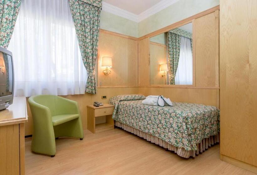 غرفة قياسية فردية, Comano Cattoni Holiday