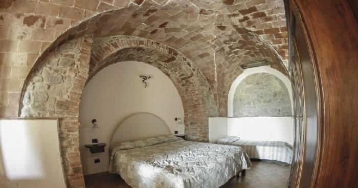 스탠다드 스튜디오, Agriturismo Alle Rose