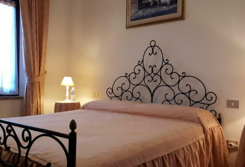 اتاق استاندارد, Agriturismo La Talpa