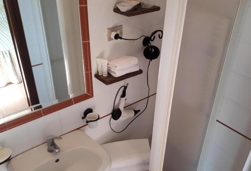 اتاق استاندارد, Agriturismo La Talpa