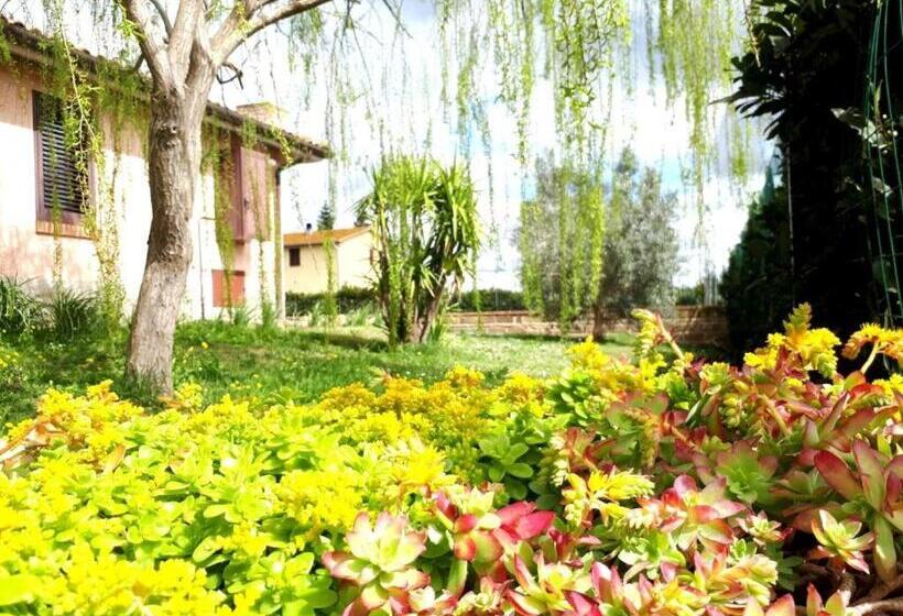 اتاق استاندارد با چشم‌انداز استخر, Agriturismo La Talpa