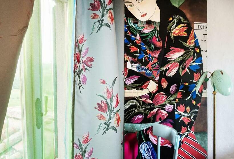 חדר סטנדרט, Rietine24