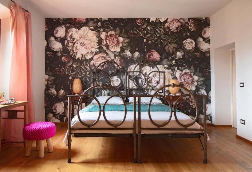 סוויטת ג'וניור נוף לגינה, Rietine24