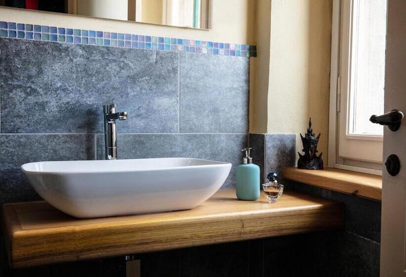 חדר סטנדרט, Rietine24