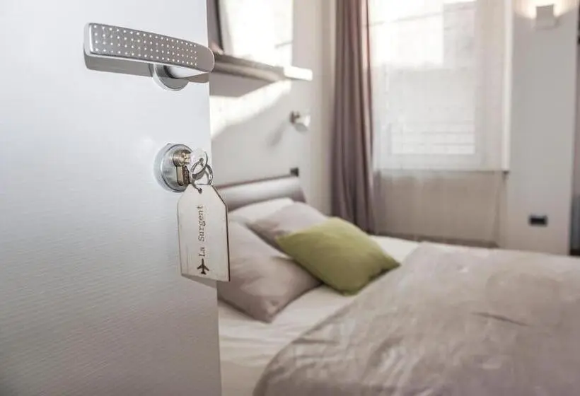 اتاق استاندارد با سرویس بهداشتی مشترک, Al Nifontano B&b   Ideal For Family Or Couples   2 Rooms   Lakeview