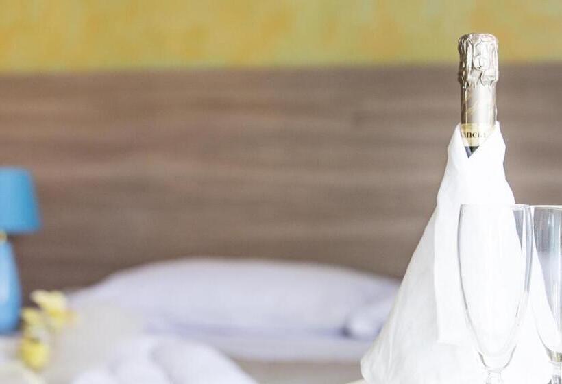 디럭스 트리플 룸, B&b Giosy