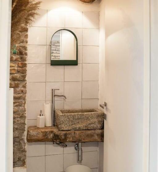 חדר סטנדרט, La Trave