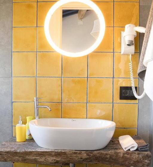 חדר סטנדרט, La Trave