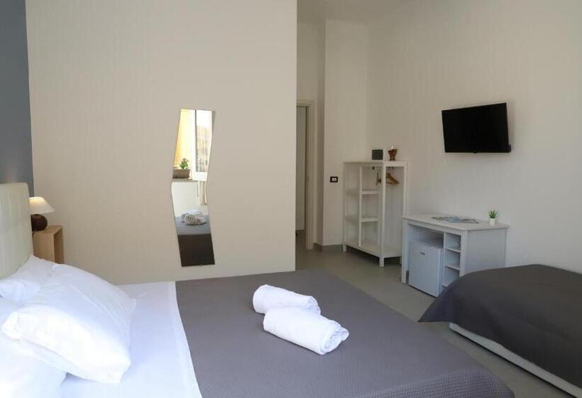 标准三人间, B&b Zio Luciano