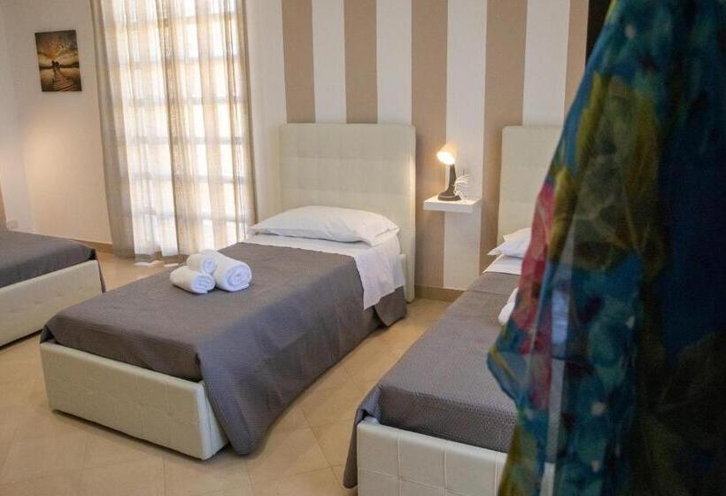 带阳台标准四人间, B&b Zio Luciano