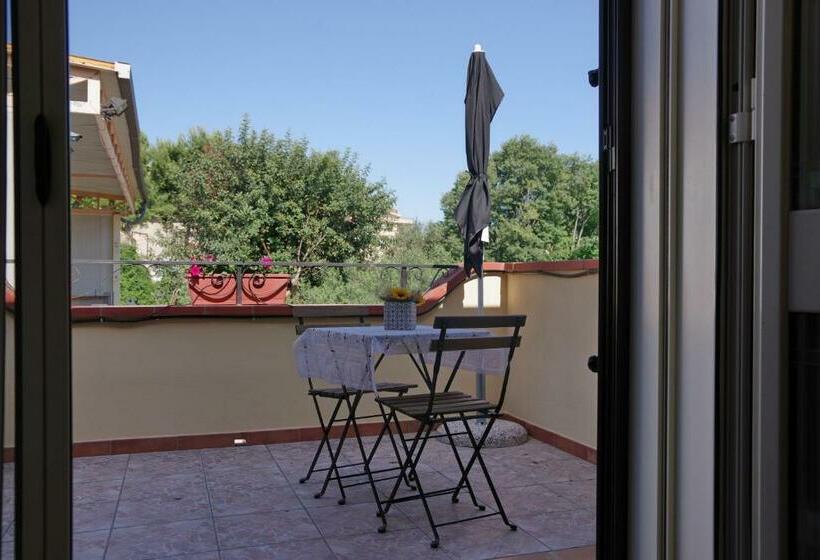 חדר סטנדרט עם טרסה, Balconcino Sugli Ulivi