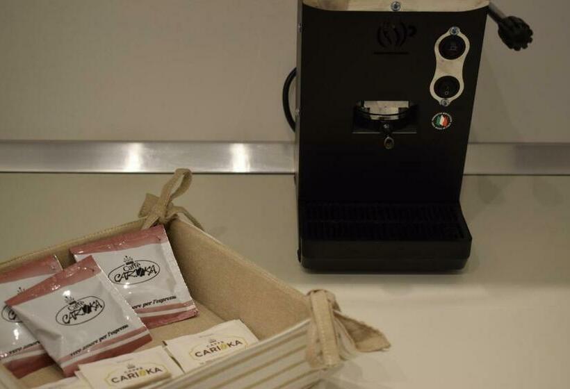 豪华工作室, Il Borgo