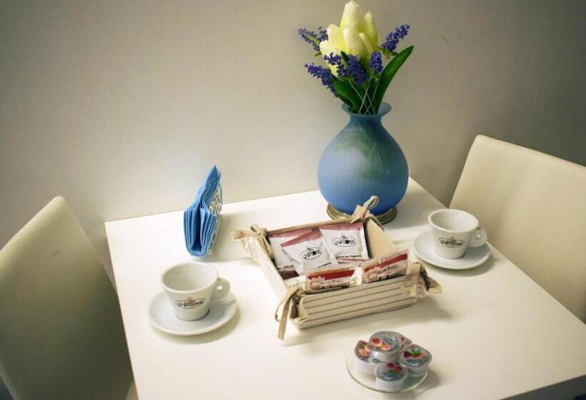 豪华工作室, Il Borgo