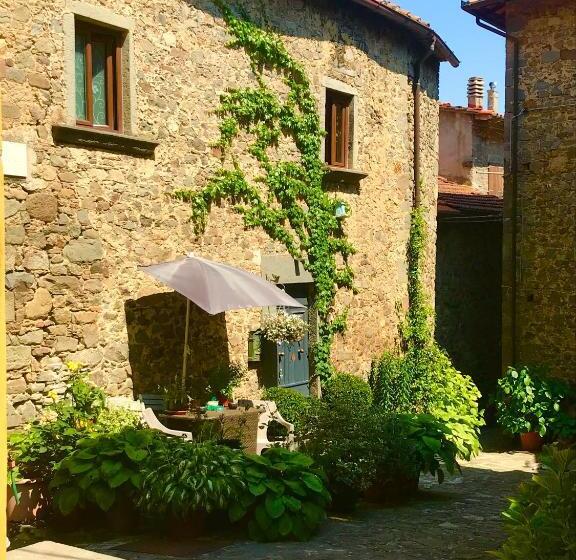 带大床的复式套间, Il Priorato