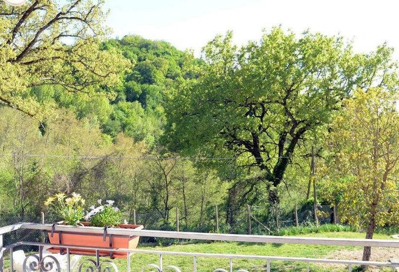 اتاق کلاسیک سه تخته, Rifugio Nel Bosco