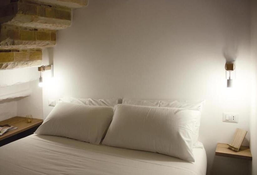 اتاق استاندارد, B&b Santa Chiara