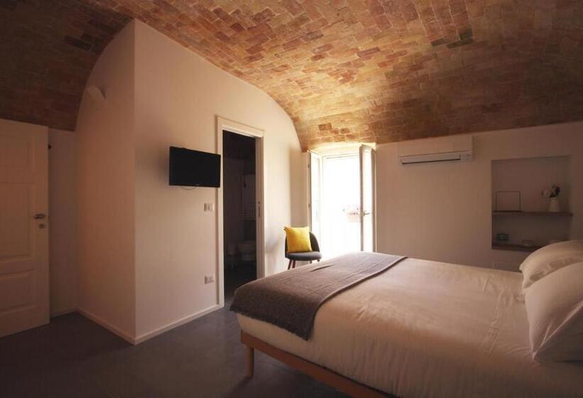 اتاق استاندارد, B&b Santa Chiara