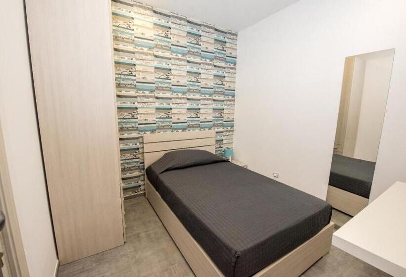 غرفة قياسية فردية, Il Vespro