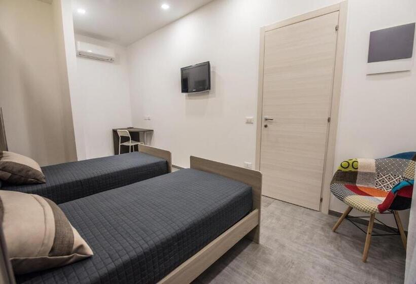 غرفة قياسية, Il Vespro