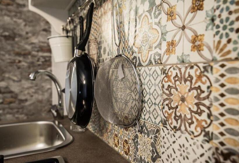 غرفة ديلوكس, Il Vespro