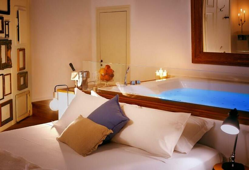 سوییت لوکس, Naca Suite