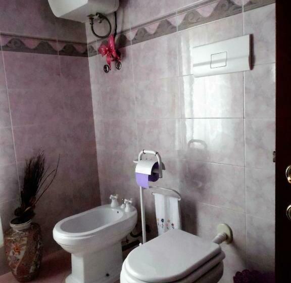 חדר משפחתי, Sole E Luna