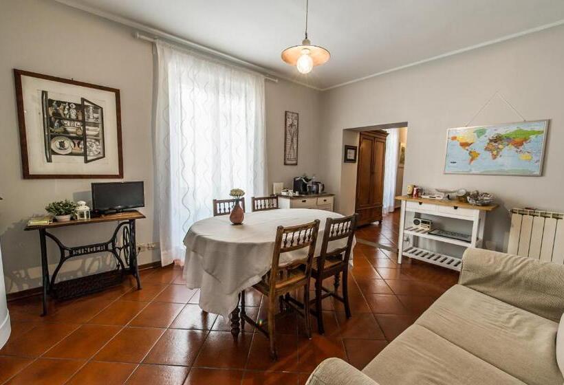 带阳台的豪华间, B&b Treinin