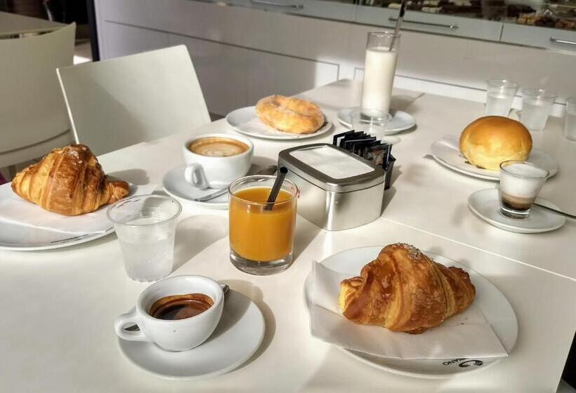 家庭间, Vitruvio Home