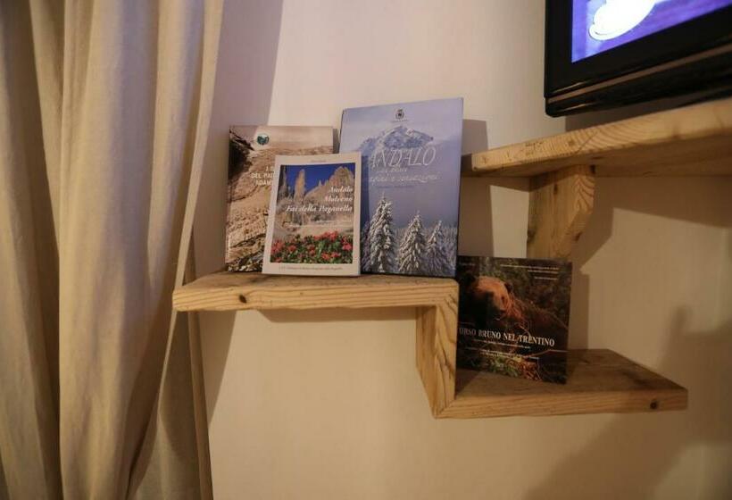 اتاق استاندارد, Al Papavero