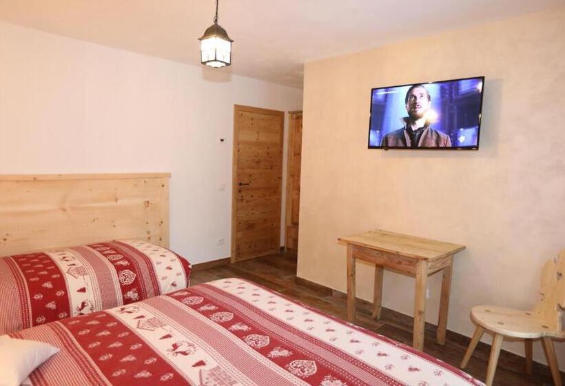 اتاق خانوادگی, Al Papavero