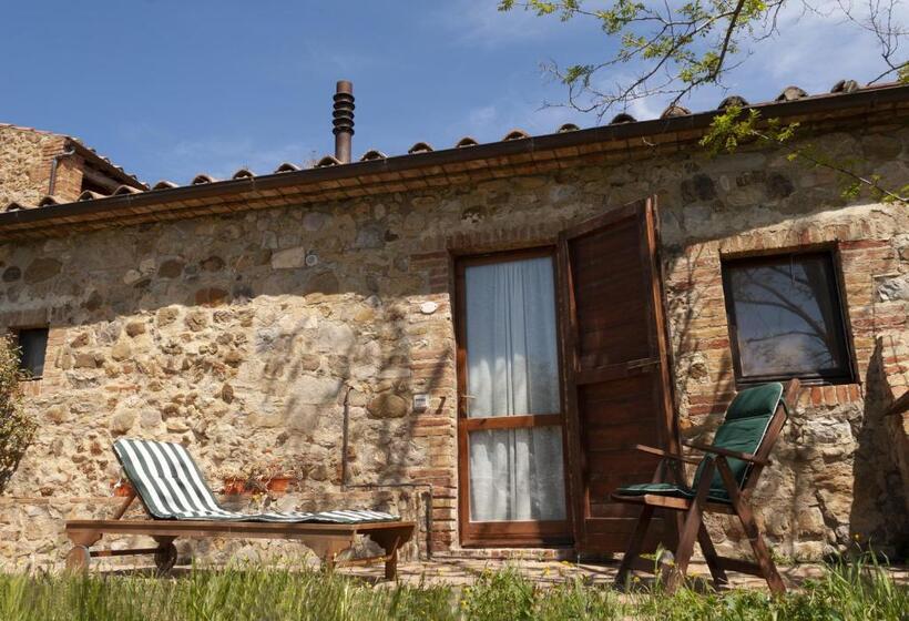 דירת חדר, La Rocca Delle Pigne