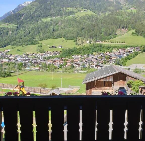 バルコニー付きスタンダードルーム, Pension Gasthof Haselstaude