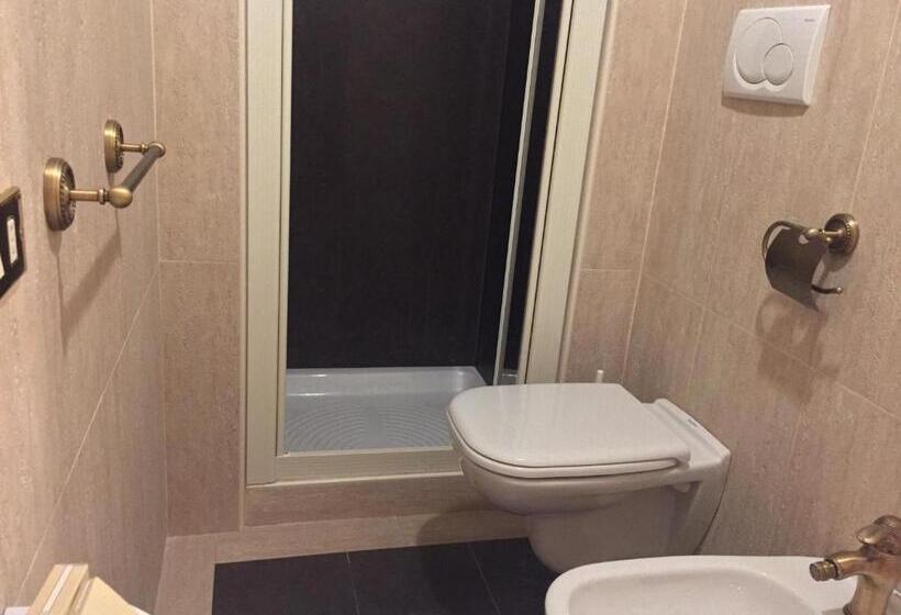 スタンダードルーム, Palazzo Laguardia