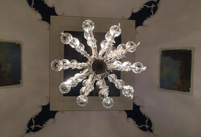 スタンダードルーム, Palazzo Laguardia