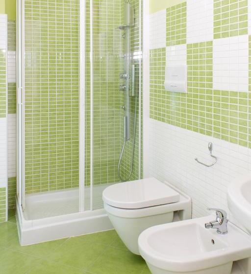 חדר סטנדרט נוף לים עם מרפסת, B&b Sunshine