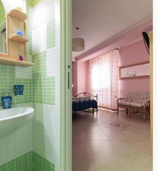 Номер Стандарт Вид на Море с Балконом, B&b Sunshine