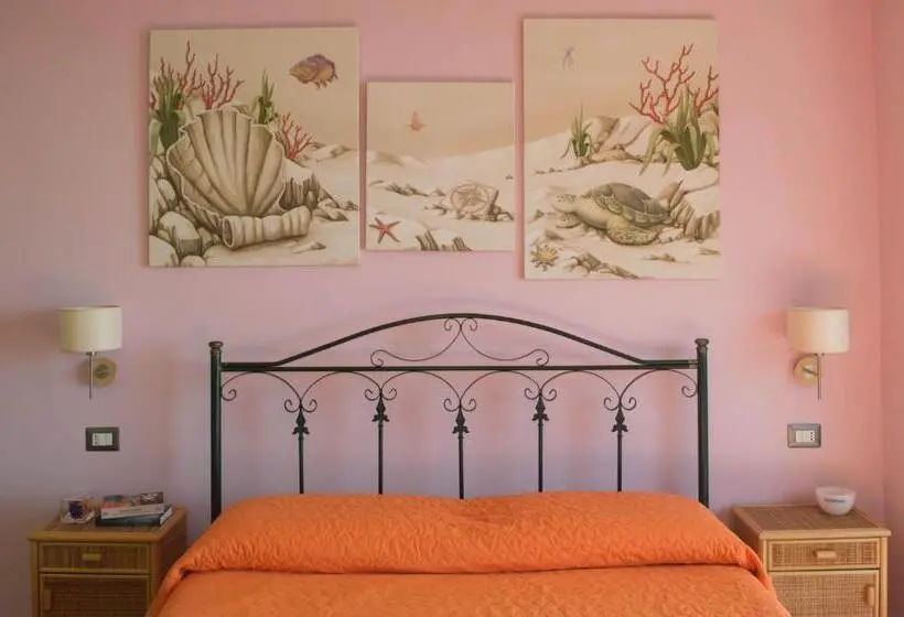 オーシャンビュースタンダードルームバルコニー付き, B&b Sunshine