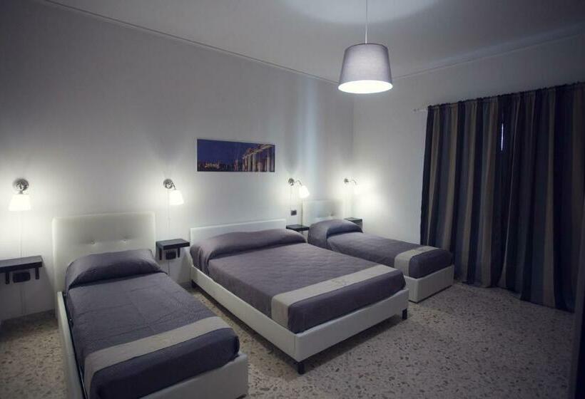 غرفة قياسية رباعية, Sanctuary Rooms