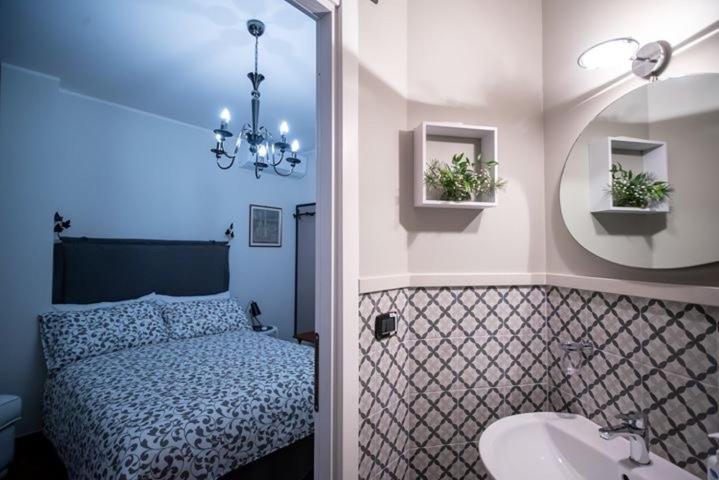 标准间, Tra Cielo E Terra