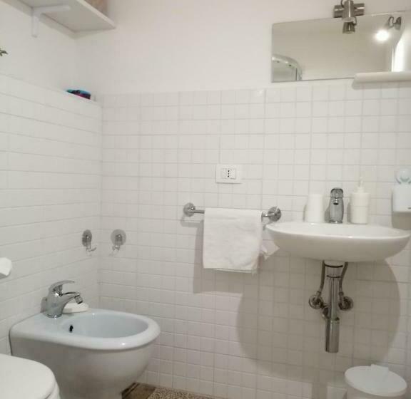 Номер Стандарт Трехместный, Elianthos B&b