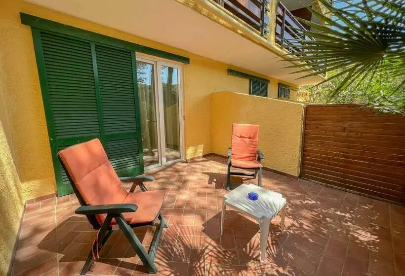 バルコニー付きスタンダードルーム, Meridiana