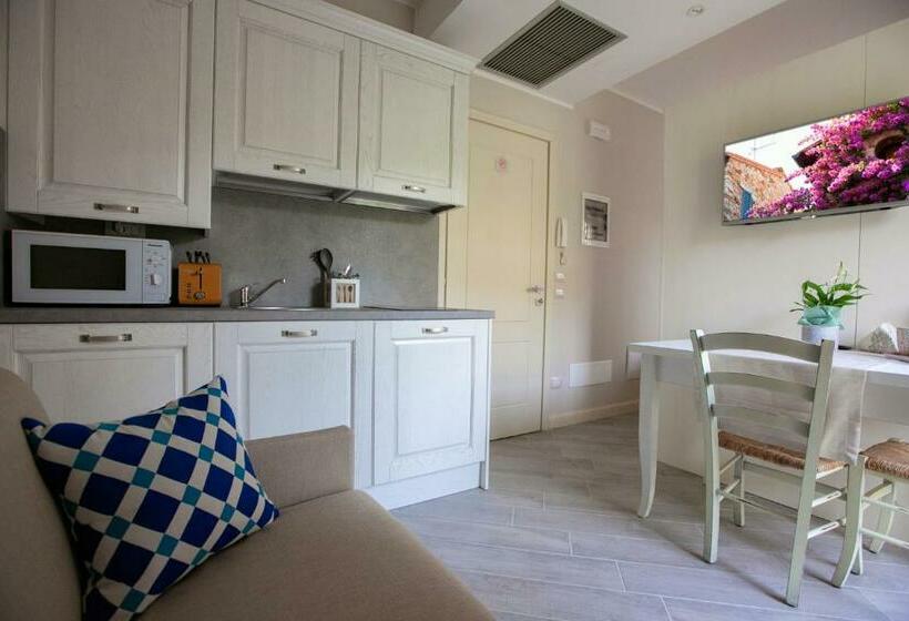 شقة غرفة واحدة, San Lorenzo Apartments